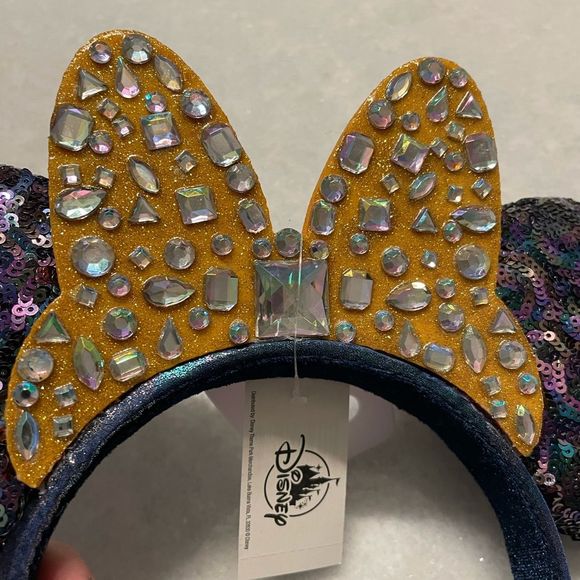 Disney 50th Anniversary Ears and Keychain Bundle - Picture 9 of 11